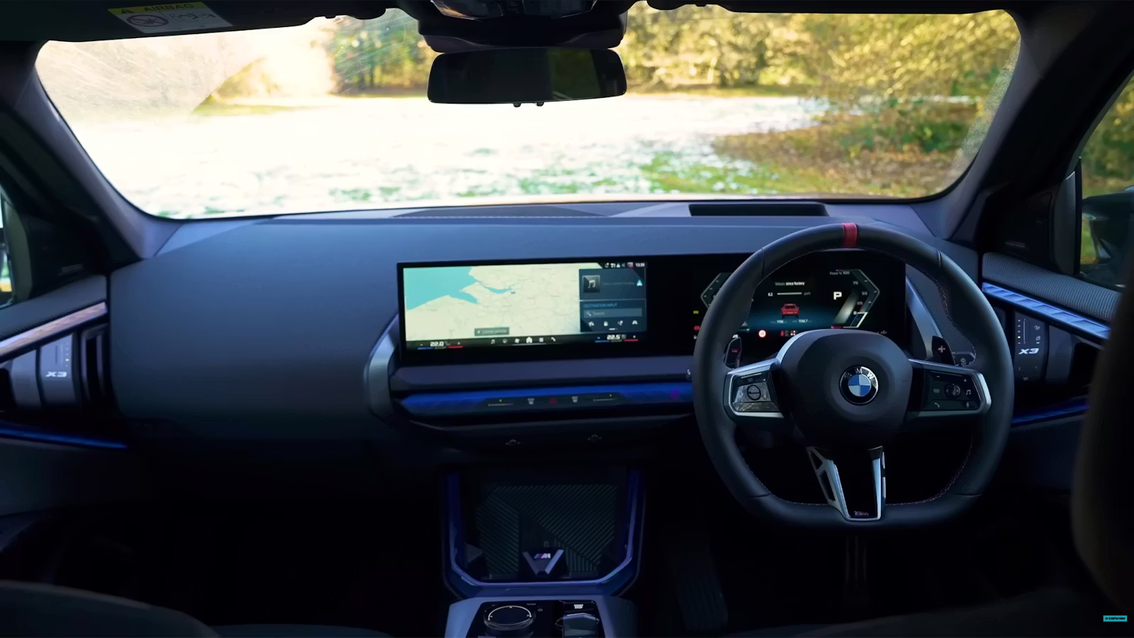 2024-BMW-X3-interior-Carwow