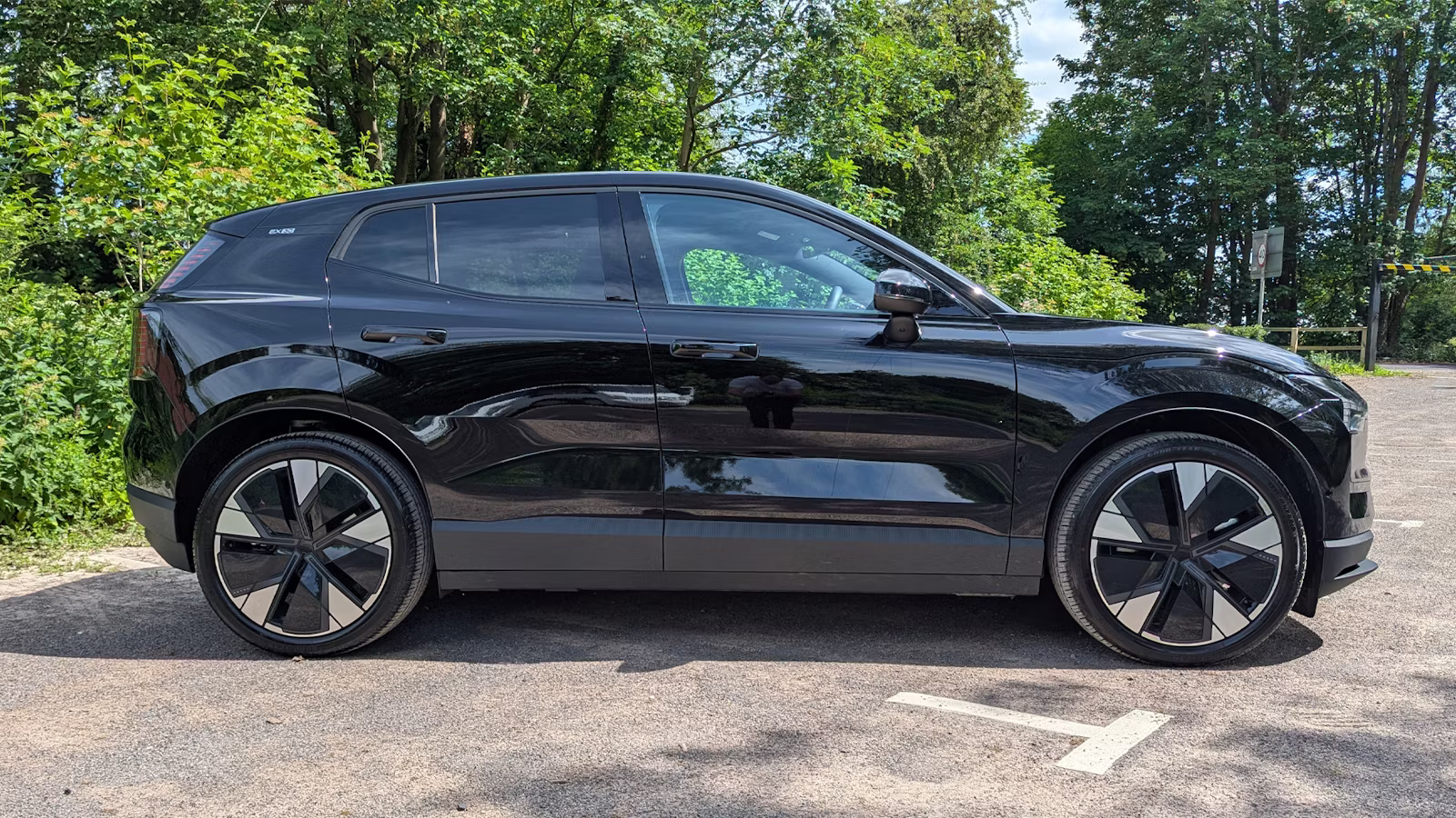 Volvo EX30 Seitenansicht