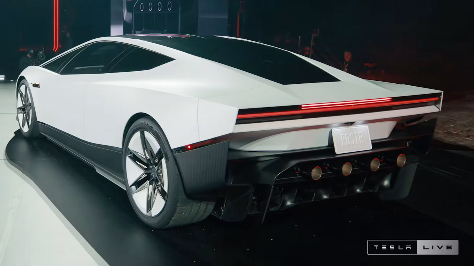 2028-TEsla-Roadster-rear