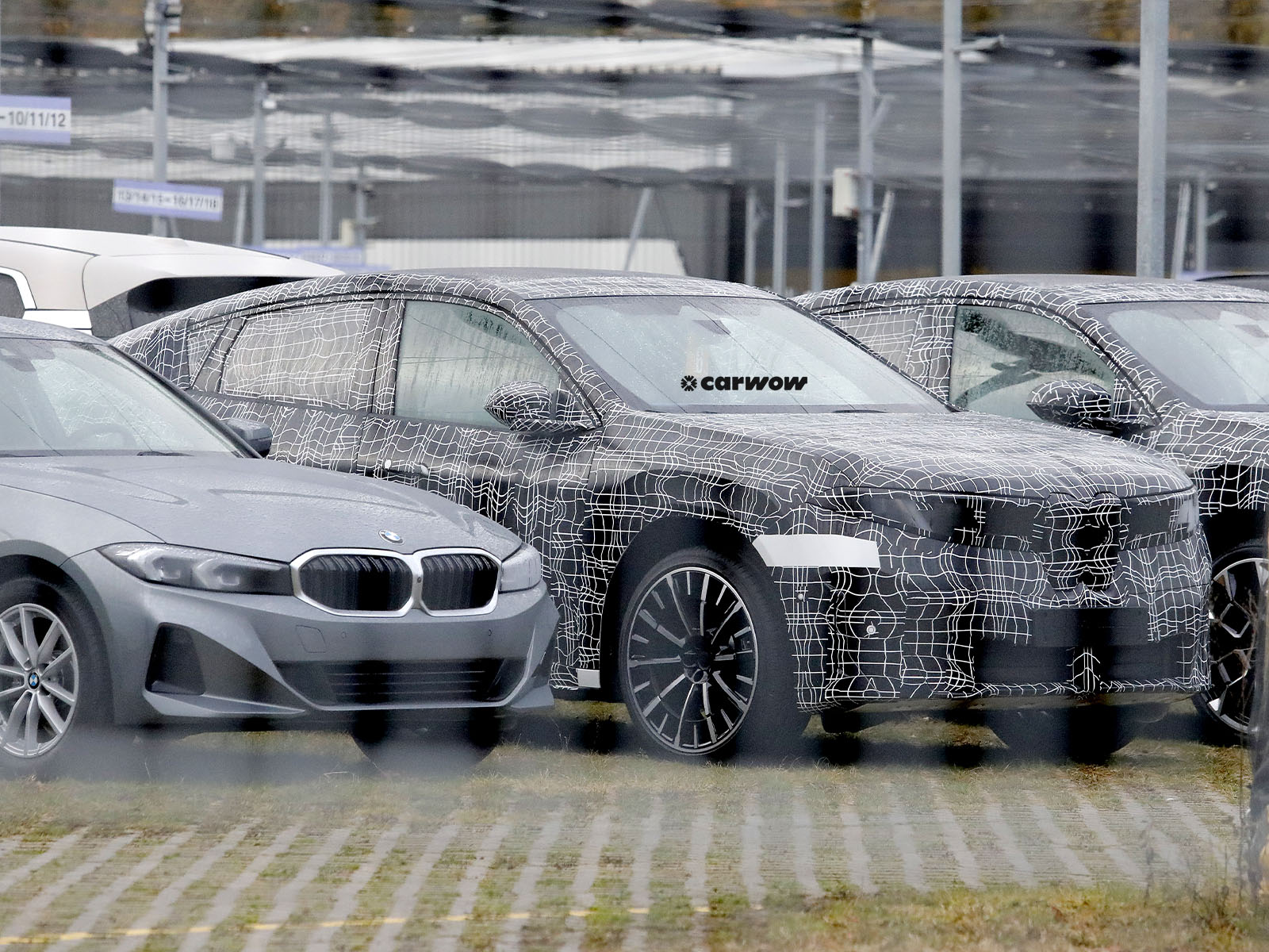 BMW iX4 2026 Frontansicht