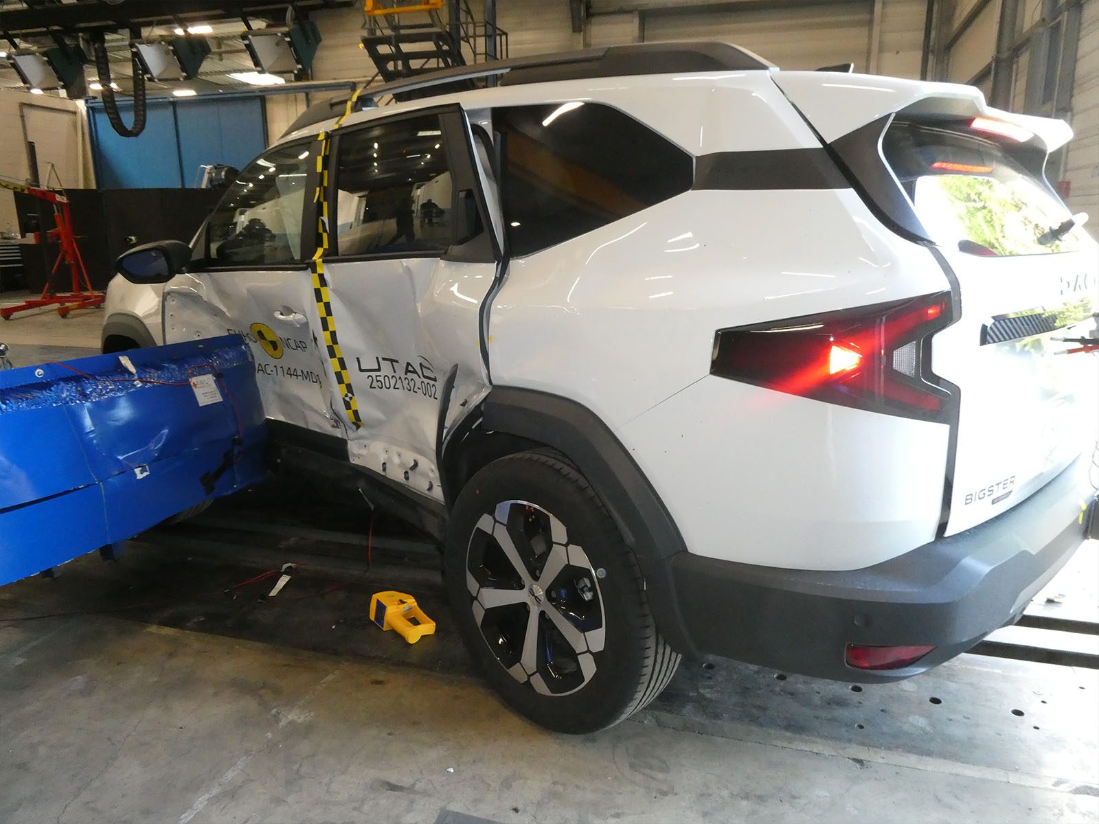 Dacia Bigster Crashtest NCAP Mai 2025 Seitentest