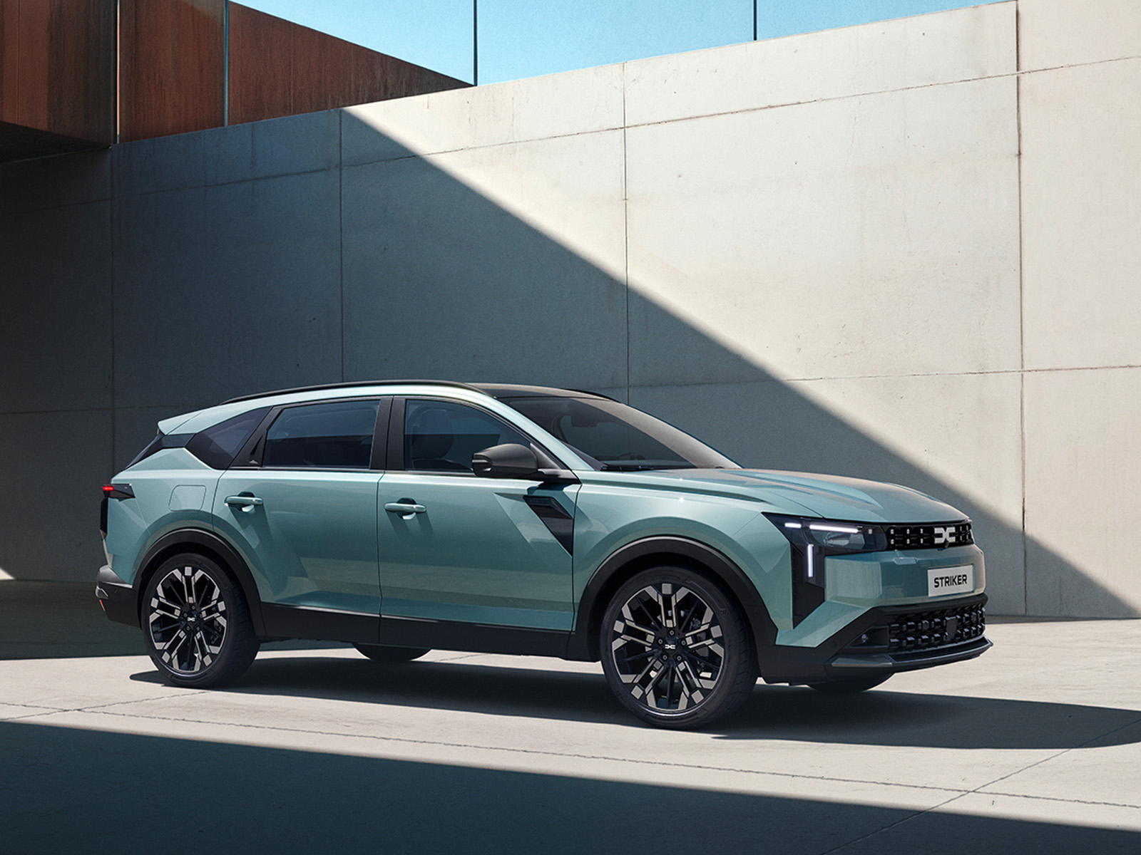 Dacia Striker Statisch