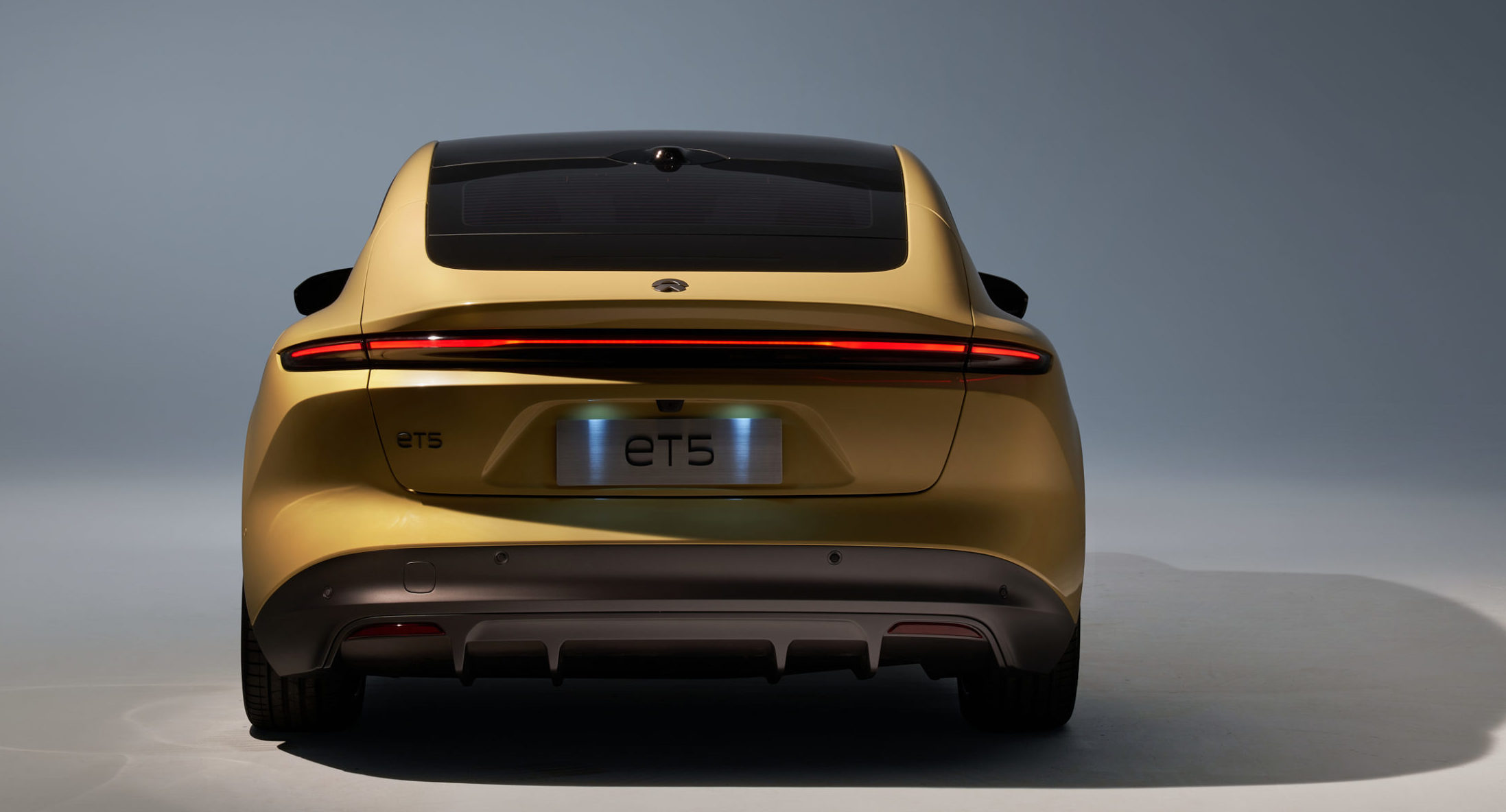 NIO ET5 Auslieferungsstart in Deutschland Preise und Verkaufsstart carwow.de