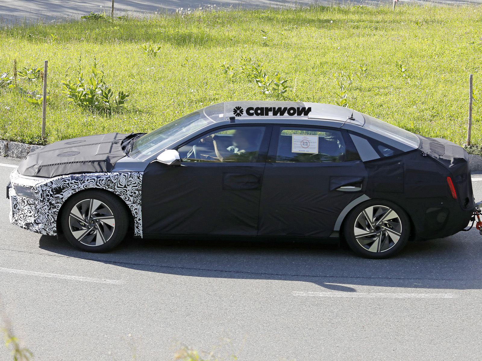 Hyundai Elantra auf Testfahrt 2026 Seitenansicht 2