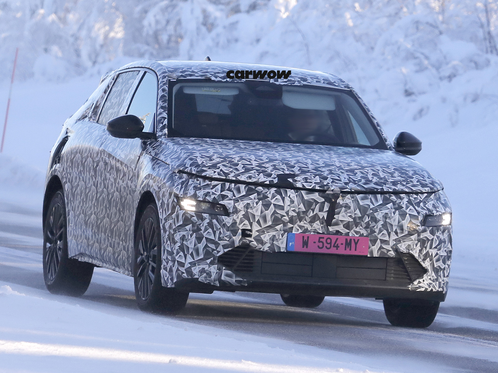 Lancia Gamma auf Testfahrt Frontansicht