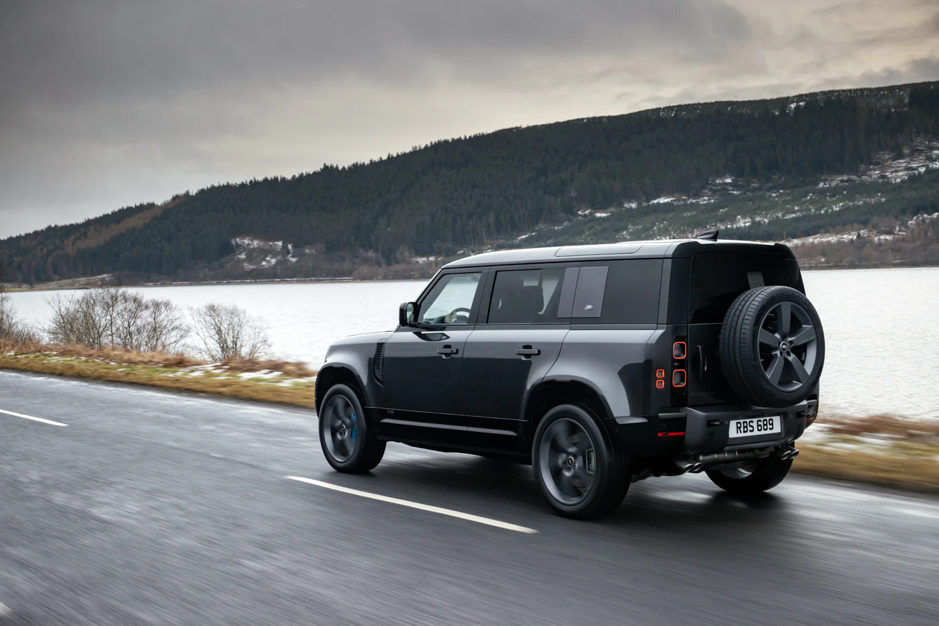 Автомобиль defender производитель Автомобиль defender производитель