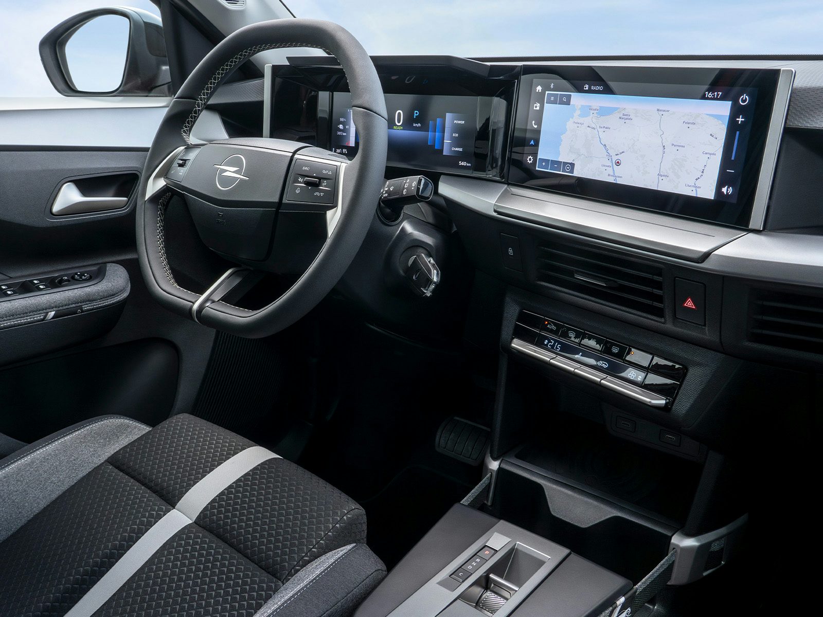 Opel Frontera-e on sale August 2025 Leasing Cockpit