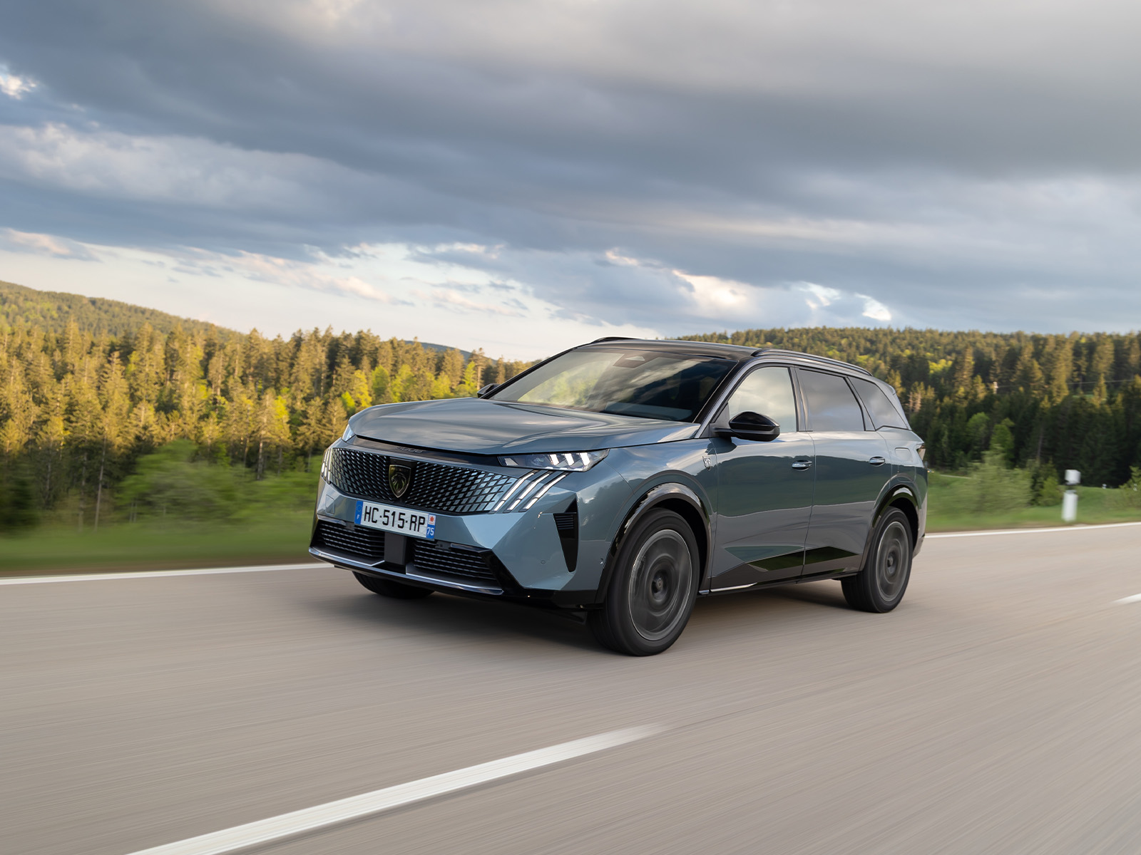 Peugeot e 5008 allradversion