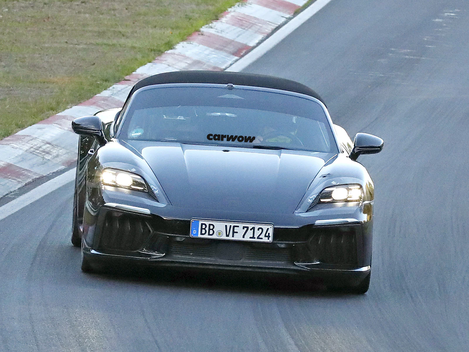 Porsche Boxster Elektro auf Testfahrt 2026 Frontansicht