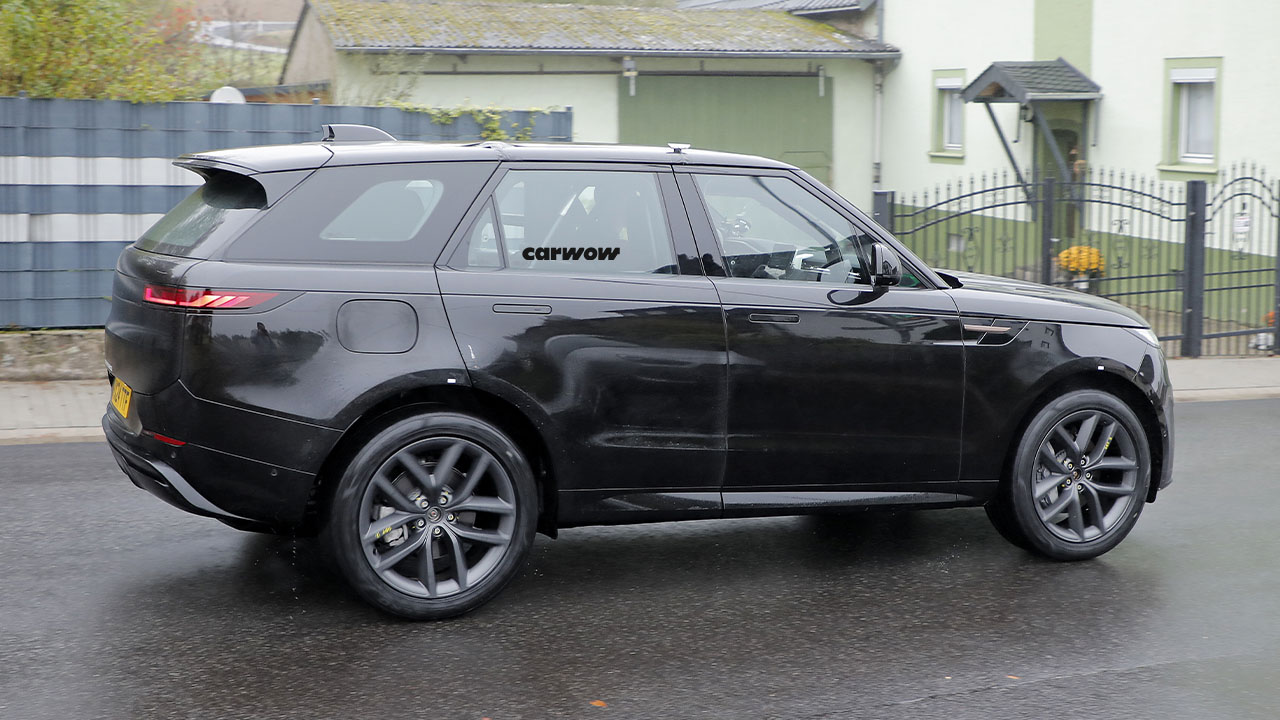 Range Rover Sport EV auf Testfahrt Seitenansicht
