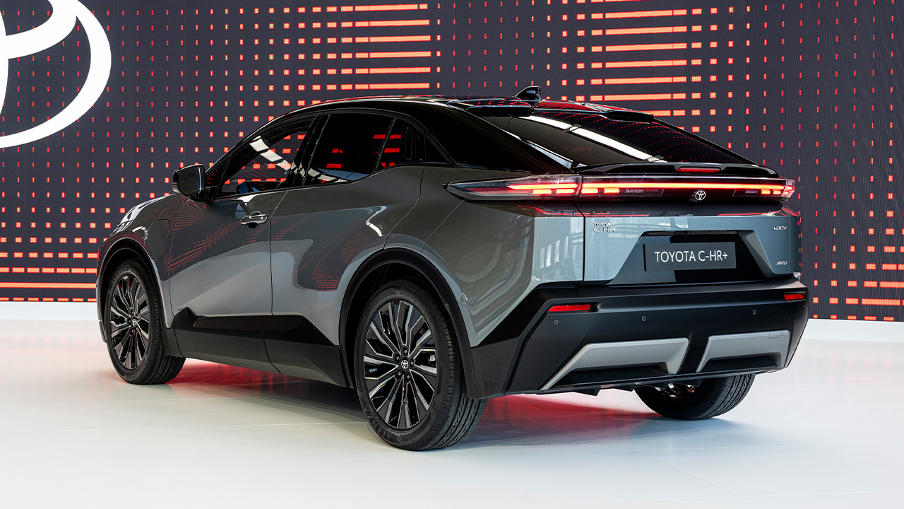 Toyota C-Hr+ Heck