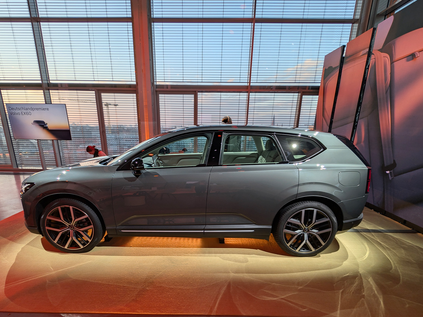 Volvo EX60 Seitenansicht