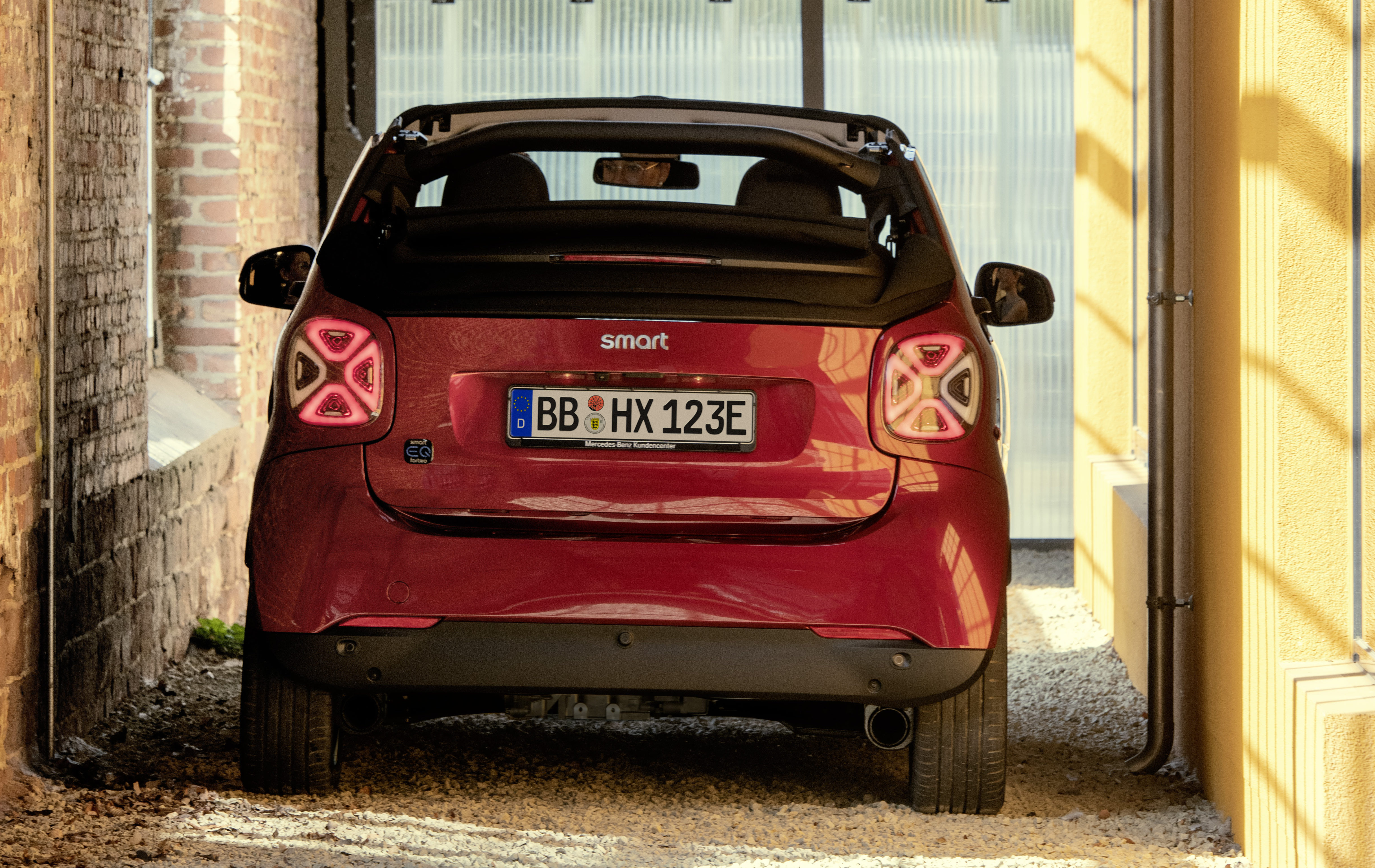 smart EQ fortwo Cabrio Preis, Motoren, Ausstattungen und Alternativen carwow.de